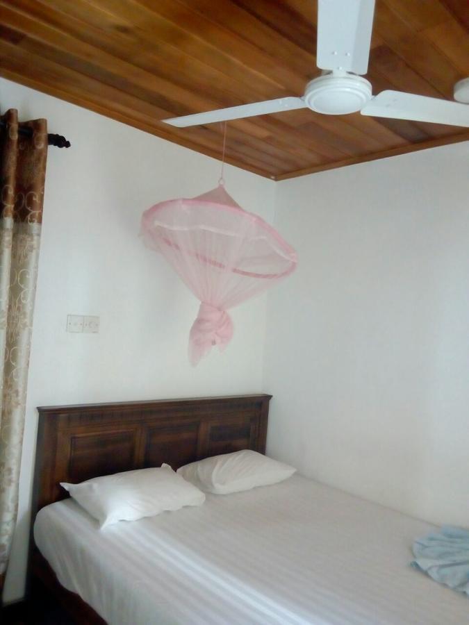 Nethmi Rooms Negombo Exterior foto